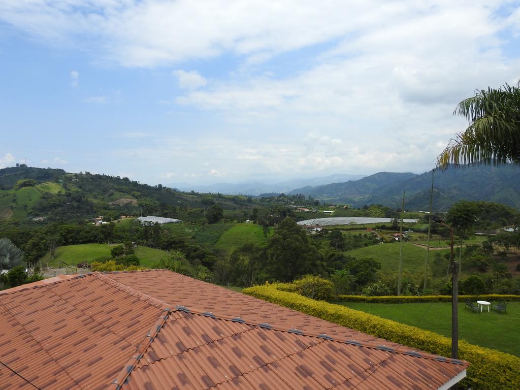Hostal La Sultana Santa Rosa De Cabal Buitenkant foto