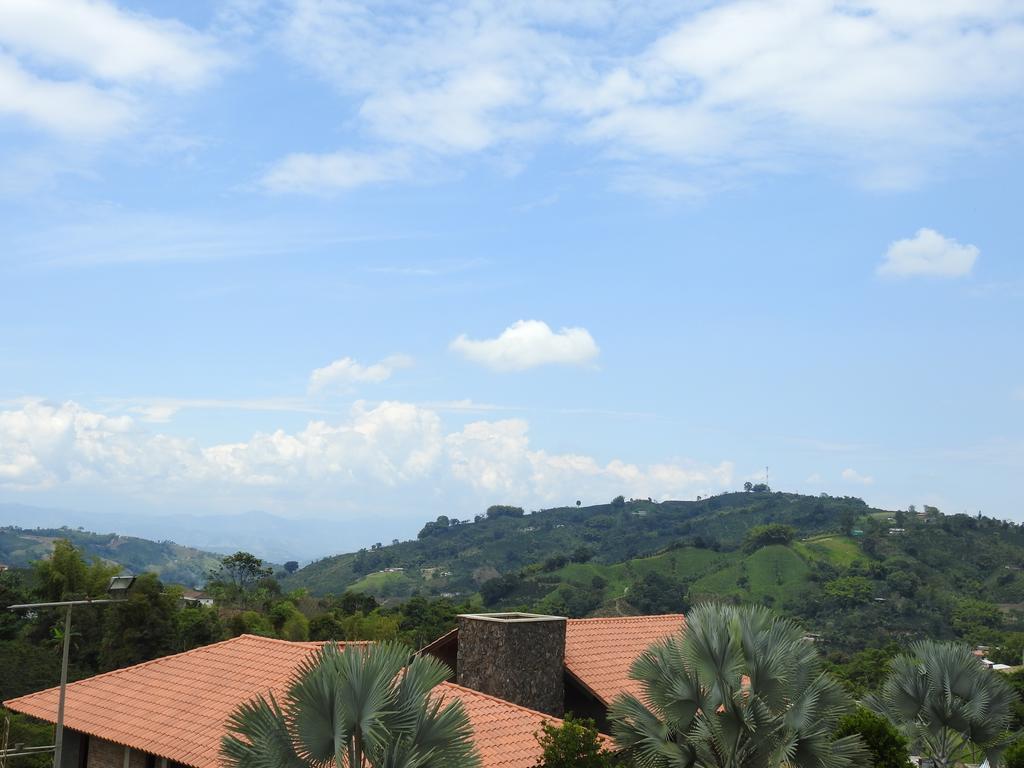 Hostal La Sultana Santa Rosa De Cabal Buitenkant foto
