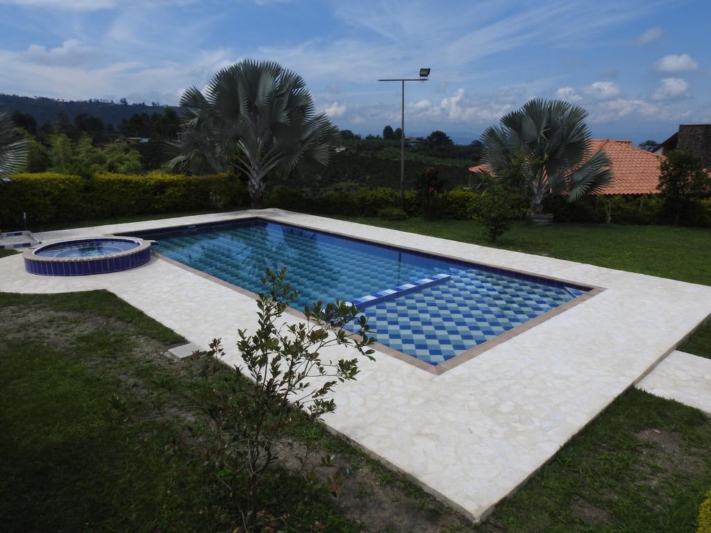 Hostal La Sultana Santa Rosa De Cabal Buitenkant foto