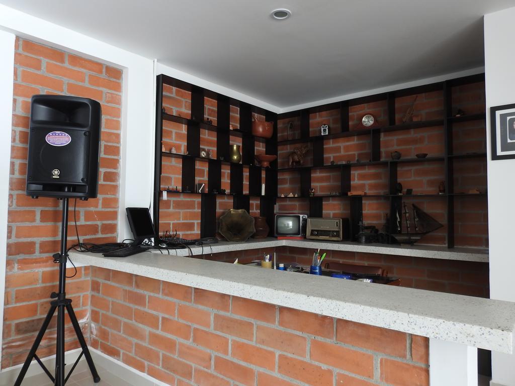 Hostal La Sultana Santa Rosa De Cabal Buitenkant foto