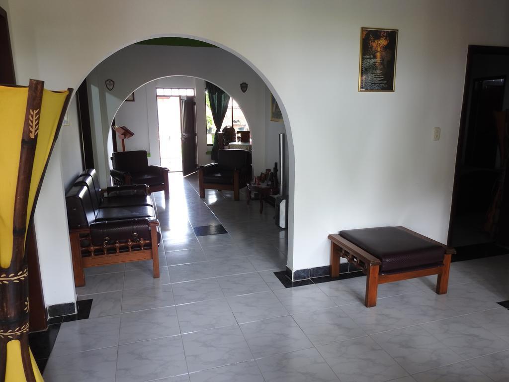 Hostal La Sultana Santa Rosa De Cabal Buitenkant foto